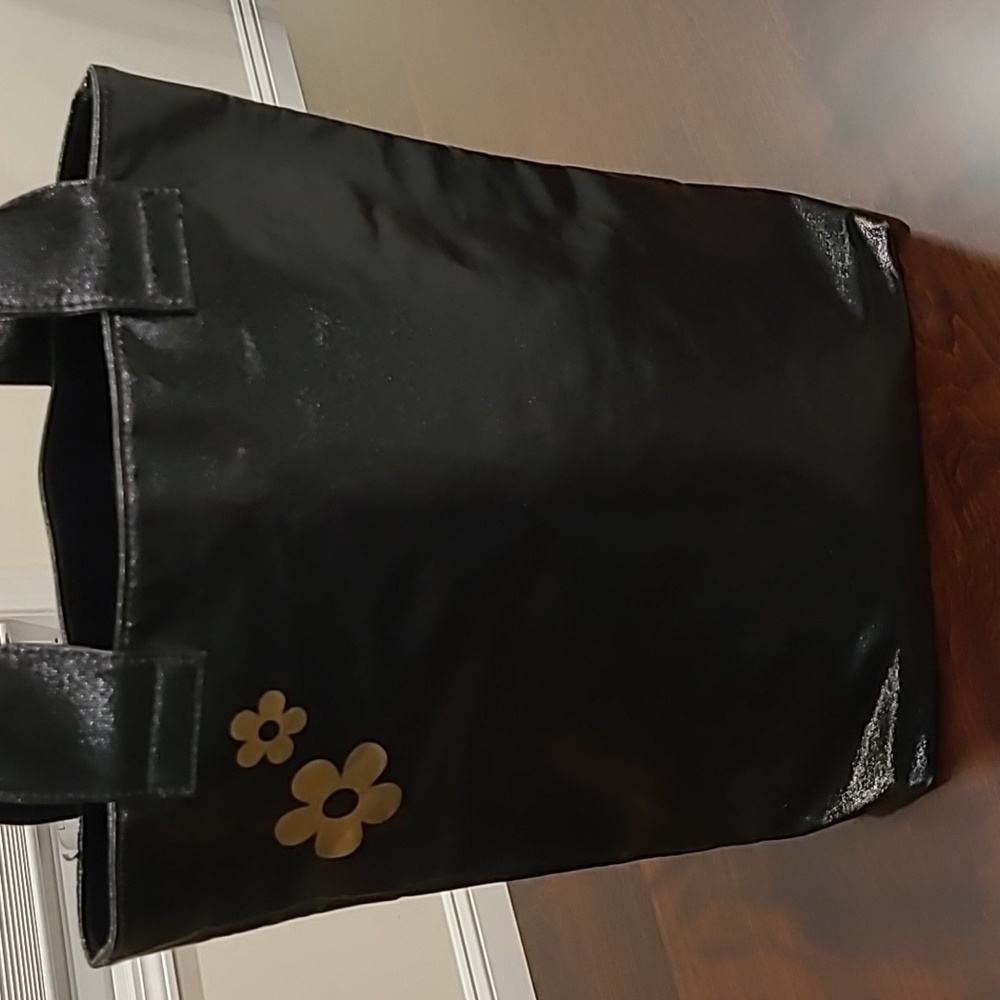 Daisy Marc Jacobs  Black and Gold Floral Wax Canvas Tote - Picture 4 of 9